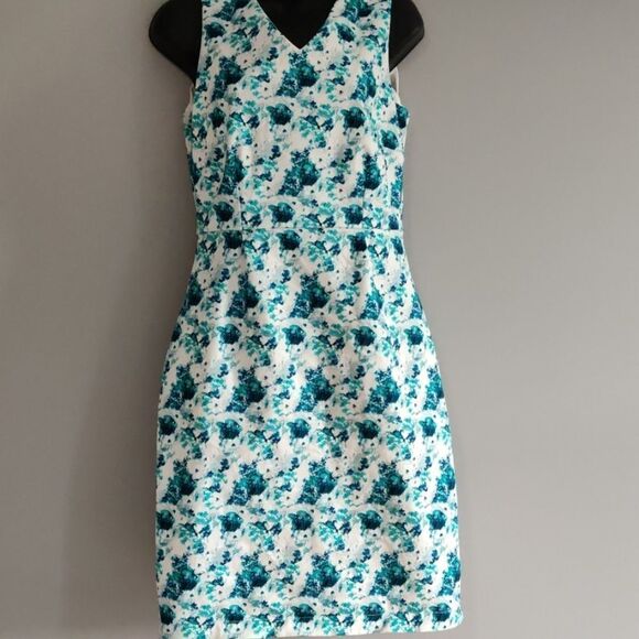 Meghan Evans Dresses & Skirts - 📏Teal Floral Sheath Summer Dress